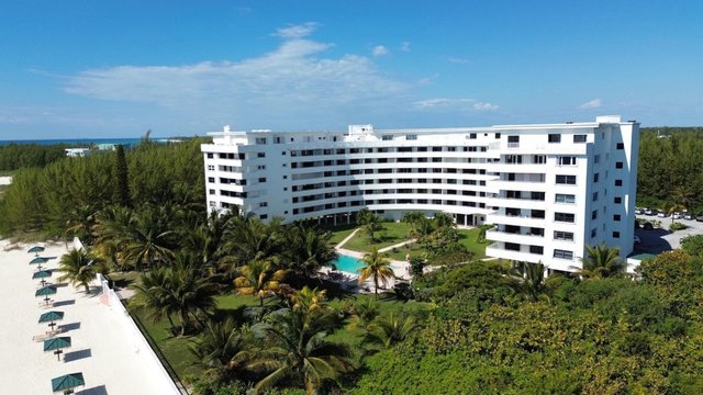  SILVERPOINT CONDO,Lucaya