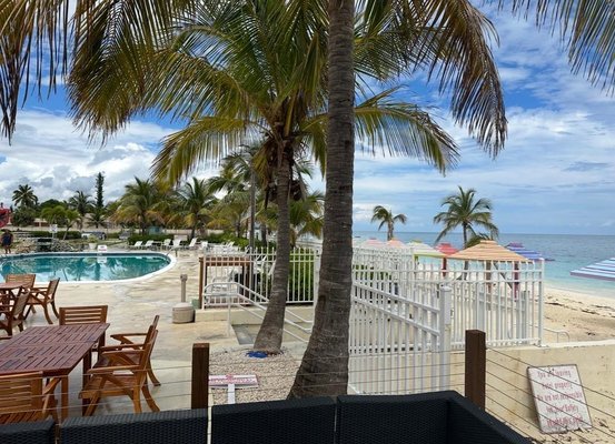  CORAL BEACH CONDOMINIUMS,Lucaya