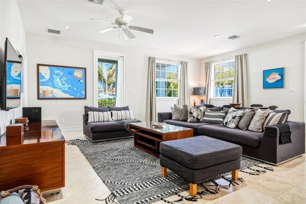 Anchorage PALM CAY,Yamacraw