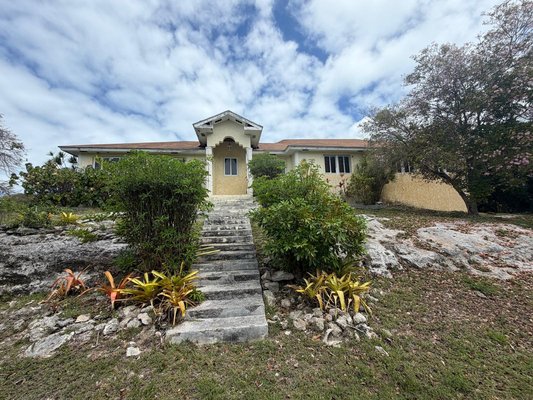 32 WOODLAND WAY,Winton