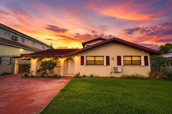 93 FAITH AVENUE,Carmichael Road