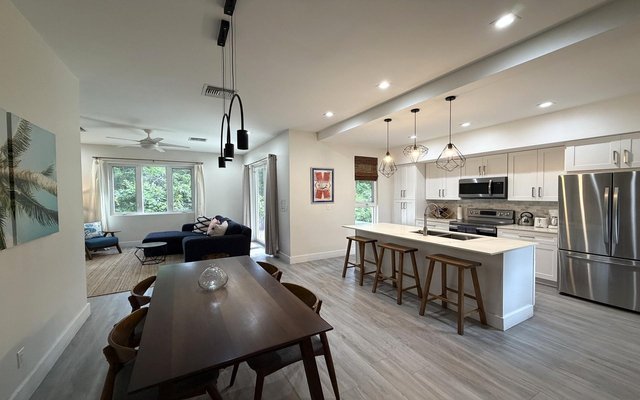  COCONUT COVE RENTAL,Cable Beach