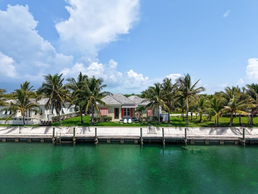  FISH TALEZ, SCHOONER BAY,Schooner Bay
