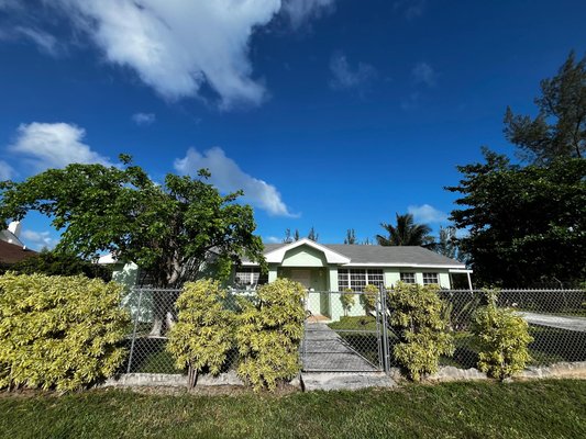 23 FLAMINGO DRIVE, SEABREEZE,Sea Breeze