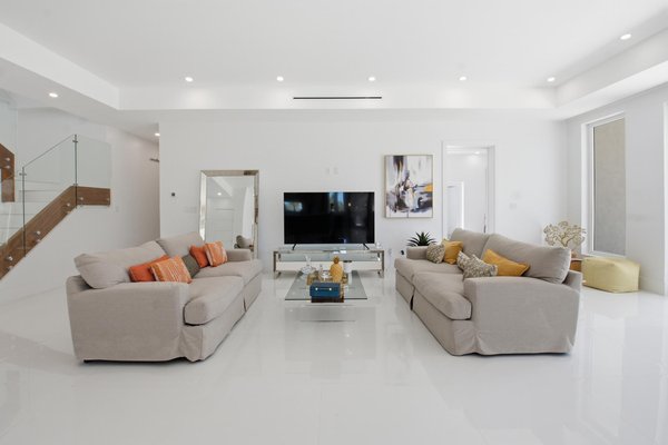  VILLA LA POINTE,Yamacraw