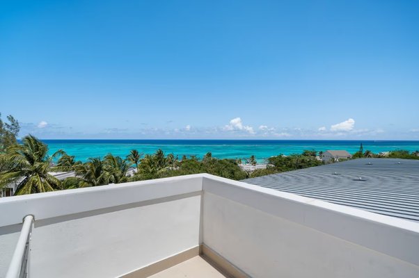  MIRAMAR WEST, LOVE BEACH,West Bay Street